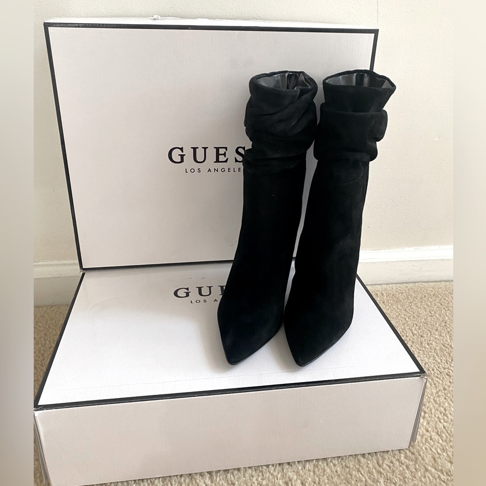 Guess boots